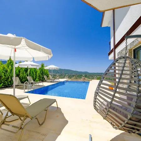 Villa Mediterranean Breeze Luxury 3br Uzumlu -