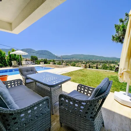 Villa Mediterranean Breeze Luxury 3br Uzumlu -