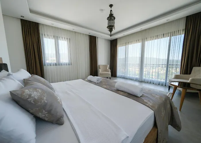 Вилла Mediterranean Breeze - Family-friendly Luxury - By Sunworld *