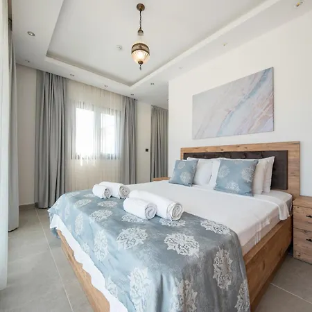 Mediterranean Breeze - Family-friendly Luxury - By Sunworld *