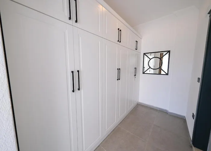 Mediterranean Breeze - Family-friendly Luxury - By Sunworld Vila