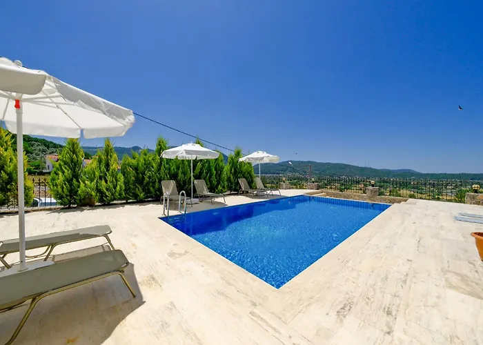 Villa Mediterranean Breeze - Family-friendly Luxury - By Sunworld *