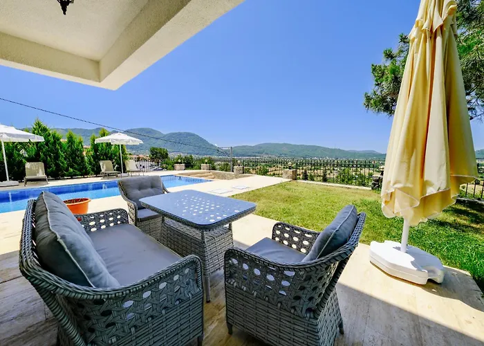 Villa Mediterranean Breeze - Family-friendly Luxury - By Sunworld